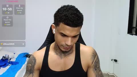 juan_gomez_1 online show from 02/25/26, 11:36