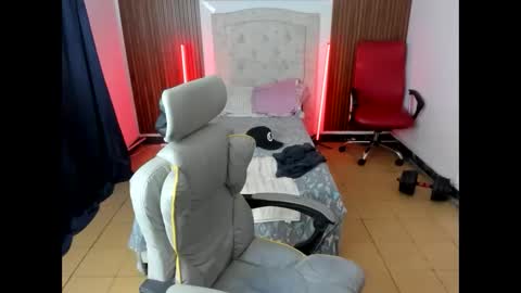 Snapshot of juan_mhata chatting on 03/03/26, 01:01 Juan Mhata online show from 03/03/26, 01:01