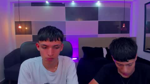 JuanSteven online show from 12/18/24, 08:42