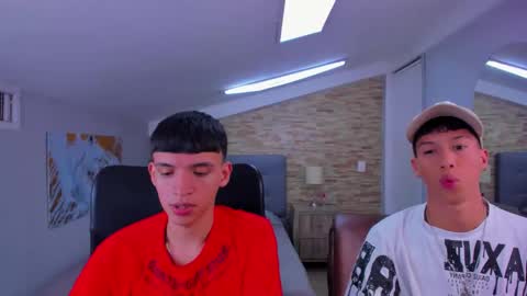 JuanSteven online show from 03/05/25, 04:34