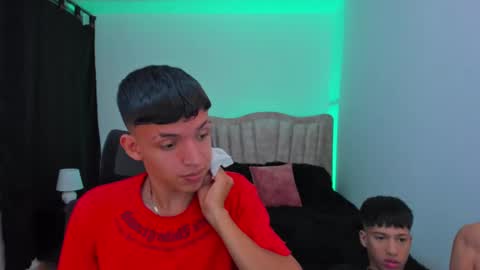 JuanSteven online show from 09/17/25, 04:14