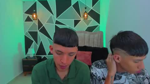 JuanSteven online show from 11/14/25, 04:11