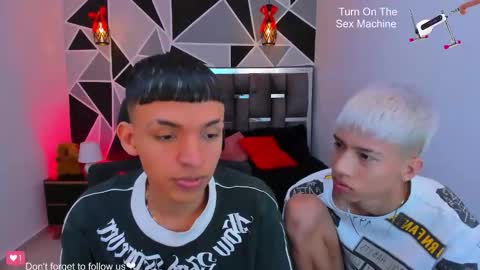 JuanSteven online show from 03/20/26, 03:33