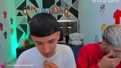 Snapshot of juan_nd_steven chatting on 07/12/26, 09:06 JuanSteven online show from 07/12/26, 09:06