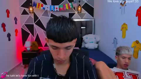 Snapshot of juan_nd_steven chatting on 07/13/26, 10:51 JuanSteven online show from 07/13/26, 10:51