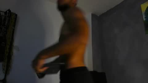 Juan Esteban online show from 01/17/26, 04:00