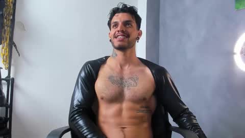 Juan Esteban online show from 02/12/26, 02:50