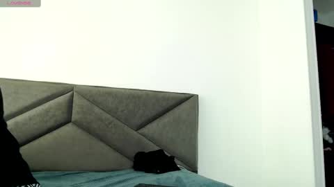 juancamilo66_ online show from 03/02/25, 05:47