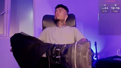 juancamilo66_ online show from 03/26/26, 03:34