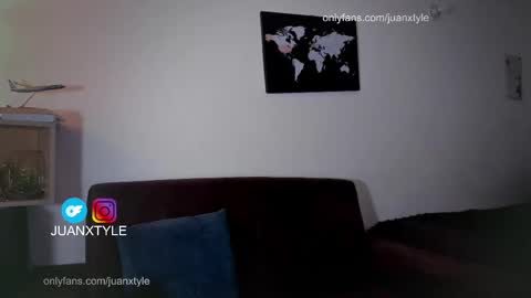 . online show from 09/27/25, 02:33