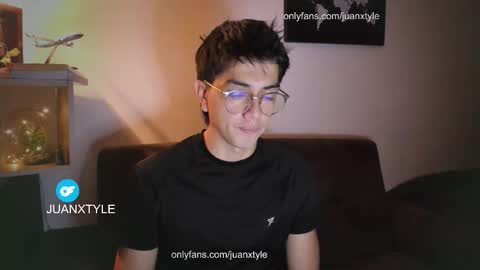 . online show from 10/14/25, 12:33