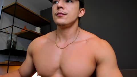 Snapshot of juandres007 chatting on 06/25/26, 11:09 JUANDRES online show from 06/25/26, 11:09