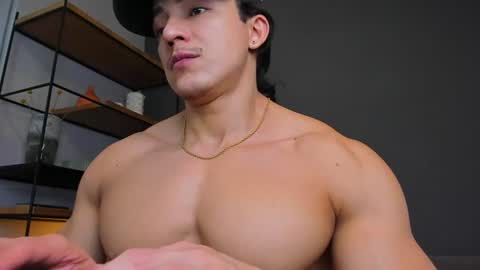 Snapshot of juandres007 chatting on 07/15/26, 02:39 JUANDRES online show from 07/15/26, 02:39