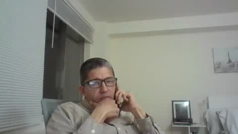 Snapshot of juanearth1 chatting on 02/28/26, 12:22 juanearth1 online show from 02/28/26, 12:22