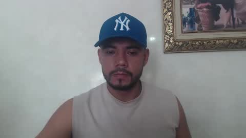 juanfe_style online show from 05/18/26, 04:46