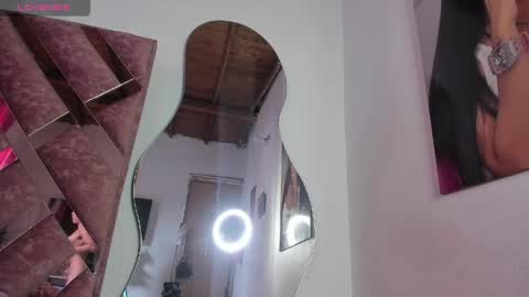 Juanita online show from 04/07/26, 08:53