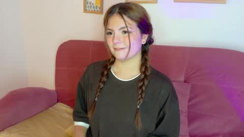 juanita_owens online show from 04/11/26, 11:47