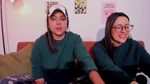 juanitaaa_ online show from 06/28/26, 11:00