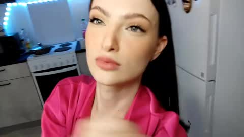 Veronika online show from 05/16/26, 07:27