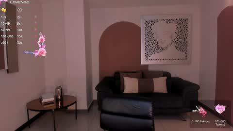 Juanita Clay online show from 12/21/24, 05:18