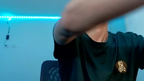 Snapshot of juanmres chatting on 10/09/25, 02:20 juanmres online show from 10/09/25, 02:20