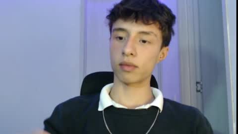 Snapshot of juanmres chatting on 10/16/25, 03:40 juanmres online show from 10/16/25, 03:40