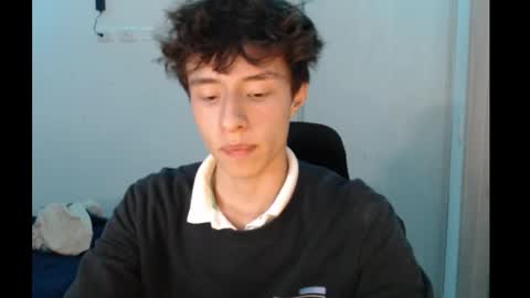 Snapshot of juanmres chatting on 11/18/25, 05:12 juanmres online show from 11/18/25, 05:12