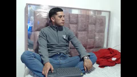 juanperez1999777 online show from 09/29/25, 09:52