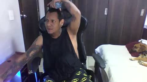 juanpt69 online show from 12/30/24, 06:38