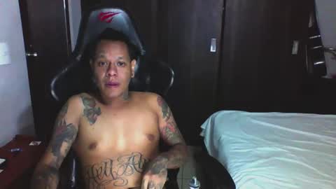 juanpt69 online show from 03/02/25, 01:15