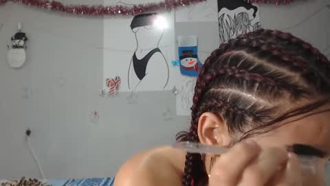 juanse_hot11 online show from 01/06/25, 07:45