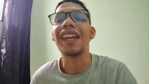 Snapshot of juansuarez204 chatting on 02/14/25, 05:36 juansuarez204 online show from 02/14/25, 05:36