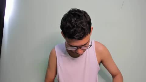 Snapshot of juansuarez204 chatting on 02/22/25, 04:40 juansuarez204 online show from 02/22/25, 04:40