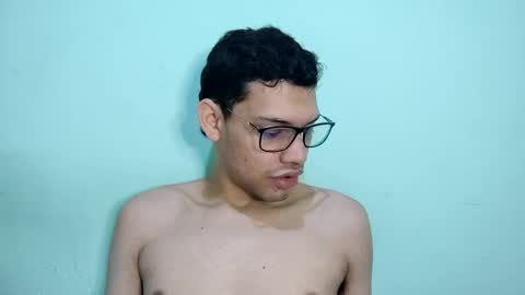 Snapshot of juansuarez204 chatting on 03/03/25, 11:35 juansuarez204 online show from 03/03/25, 11:35