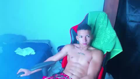 juansw66 online show from 04/23/26, 12:15