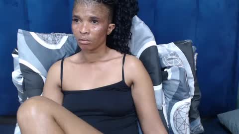 jucylipsebony online show from 06/14/26, 09:22