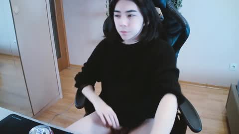 Aoi online show from 01/12/25, 09:19