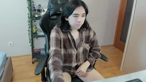 Aoi online show from 02/28/25, 01:58