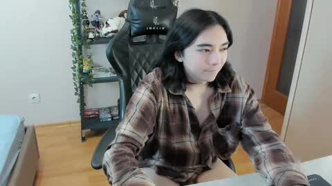 Aoi online show from 02/28/25, 05:04