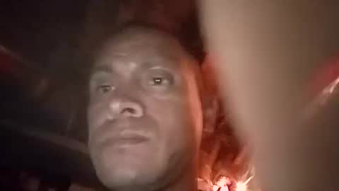 Snapshot of jugg3 chatting on 12/28/24, 04:08 Carlos online show from 12/28/24, 04:08