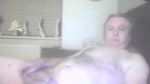 Snapshot of juggyoouk chatting on 01/10/25, 01:10 juggy online show from 01/10/25, 01:10