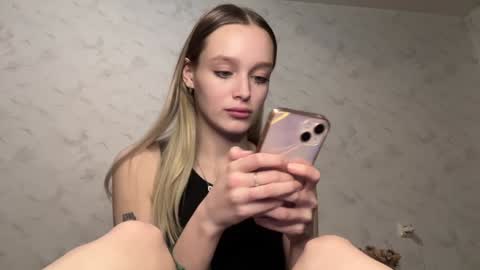 Snapshot of juicy_angels chatting on 12/22/24, 07:52 alexa online show from 12/22/24, 07:52