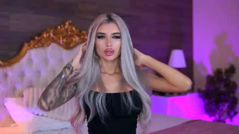 Jessye online show from 10/04/25, 08:07