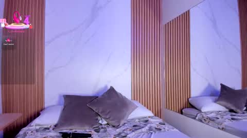 Juicy online show from 09/15/25, 11:10