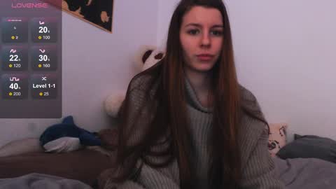 Snapshot of juicy_mystery chatting on 01/06/25, 07:02 laura online show from 01/06/25, 07:02