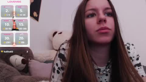 Snapshot of juicy_mystery chatting on 02/06/25, 08:45 laura online show from 02/06/25, 08:45