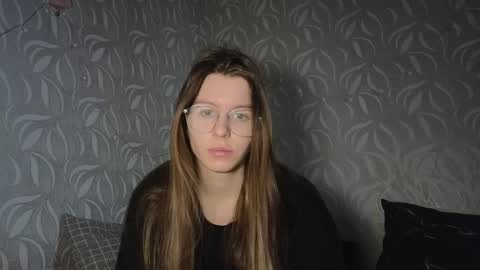 Snapshot of juicy_mystery chatting on 11/23/25, 08:25 laura online show from 11/23/25, 08:25