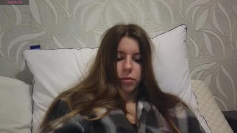 Snapshot of juicy_mystery chatting on 12/01/25, 09:53 laura online show from 12/01/25, 09:53