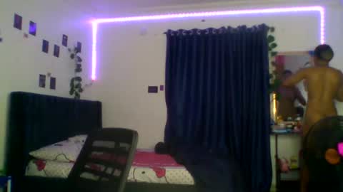 Emily online show from 01/14/26, 06:41