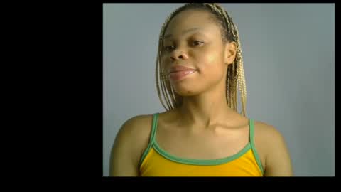Snapshot of juicy_slut0 chatting on 06/14/26, 05:53 Champaign online show from 06/14/26, 05:53